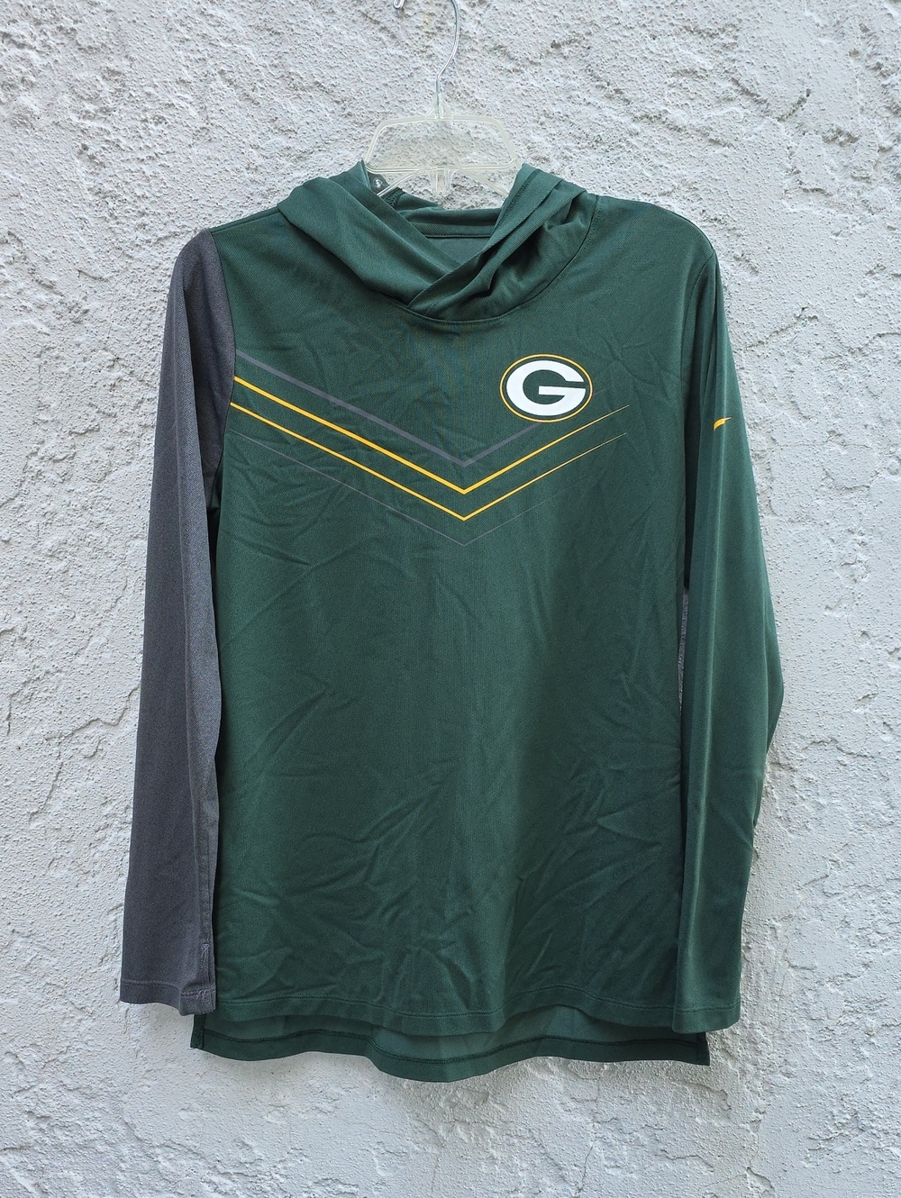 Nike Green Bay Packers Dri-Fit Long Sleeve Hooded Shirt Thumb Holes Size Medium